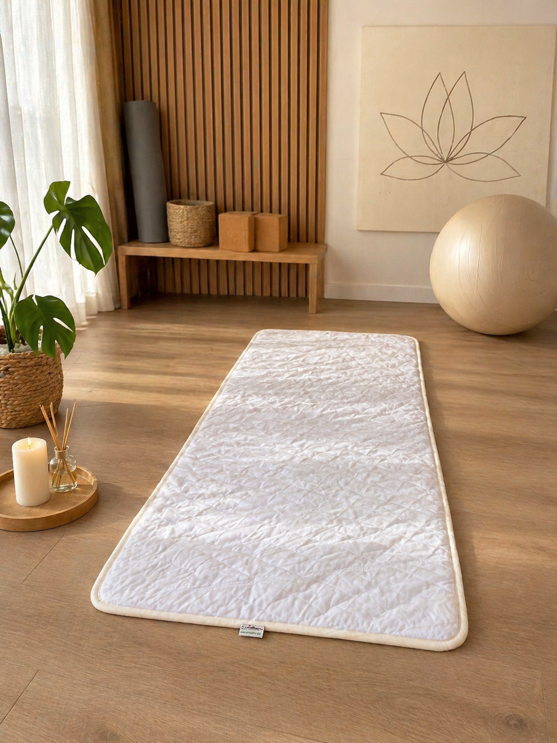 Organic Wool Yoga Mat Cover – Merino Wool & Cotton, Soft Natural Layer for Yoga & Relaxation