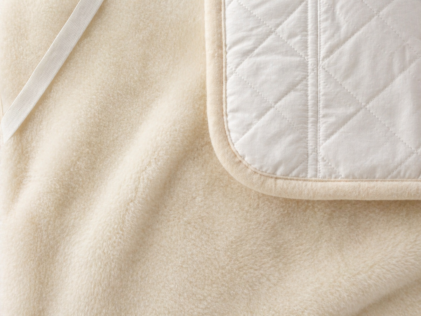 Organic Wool Yoga Mat Cover – Merino Wool & Cotton, Soft Natural Layer for Yoga & Relaxation