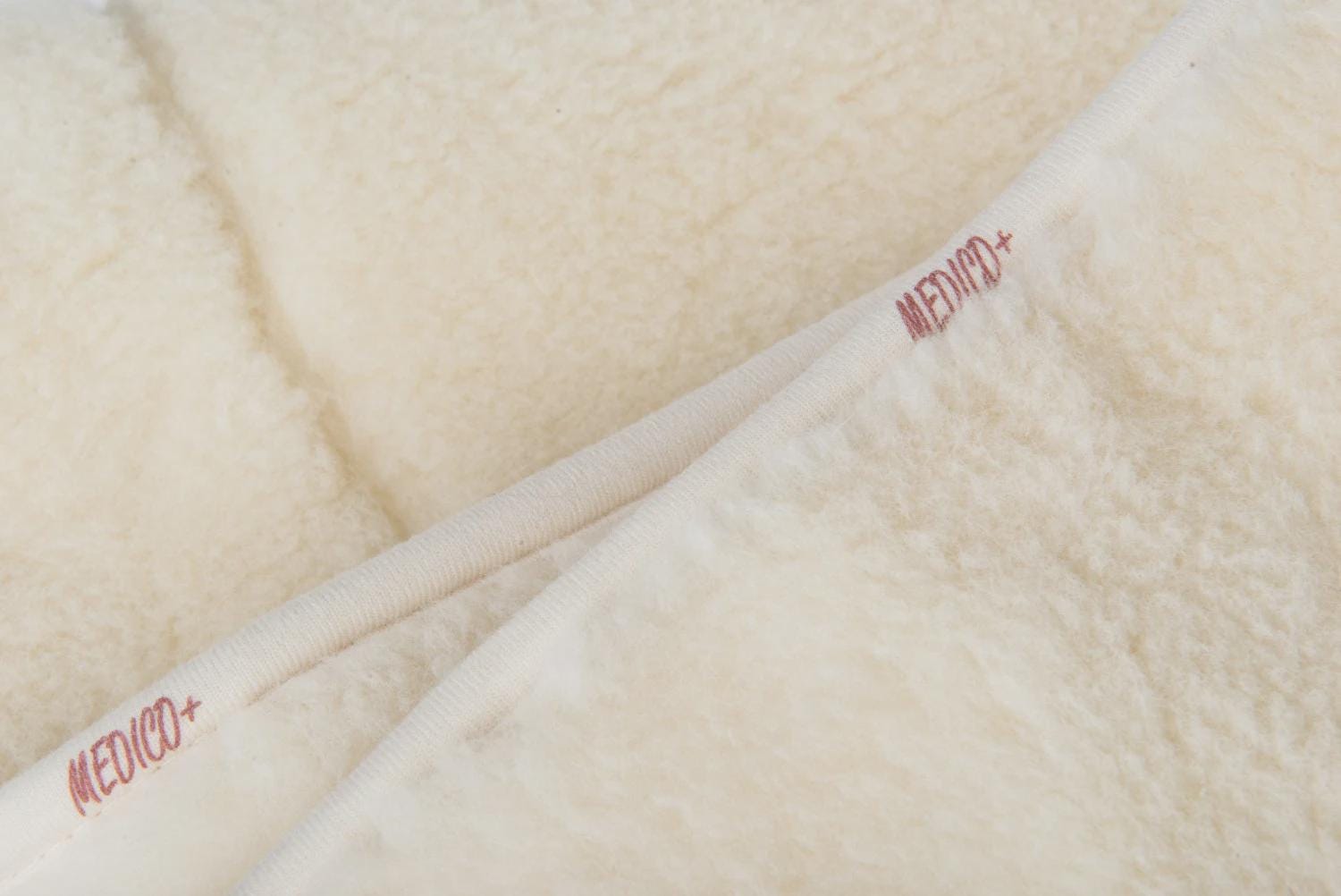 Double-Faced Merino Wool Blanket – 100% Organic, Reversible & All-Season Comfort